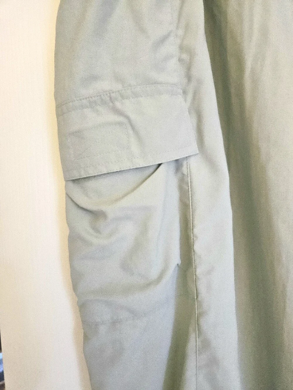 COLUMBIA Omni Shield Green Parachute Pant Relaxed Fit Lightweight XXL NWT